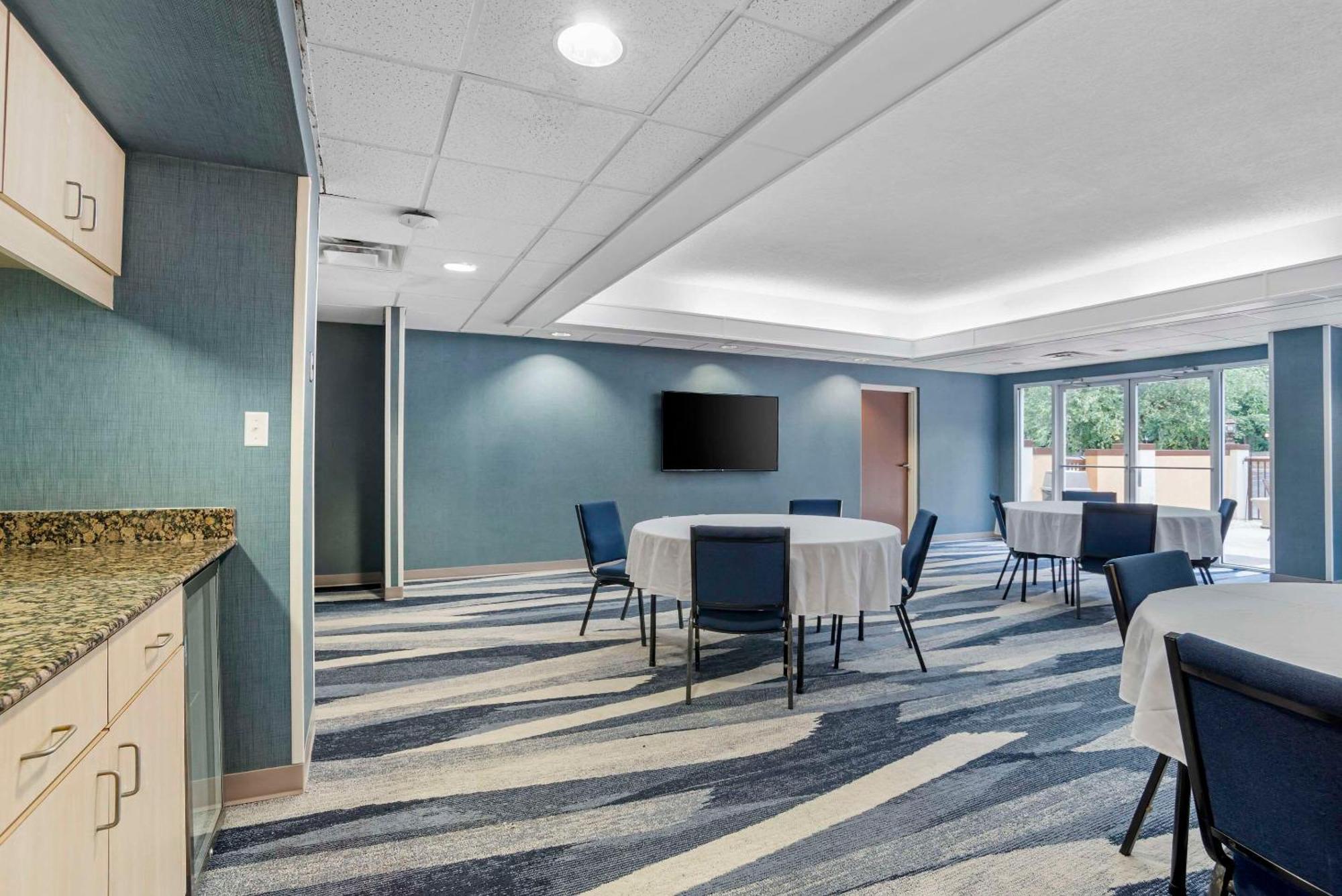 Comfort Suites Gastonia - Charlotte Eksteriør billede